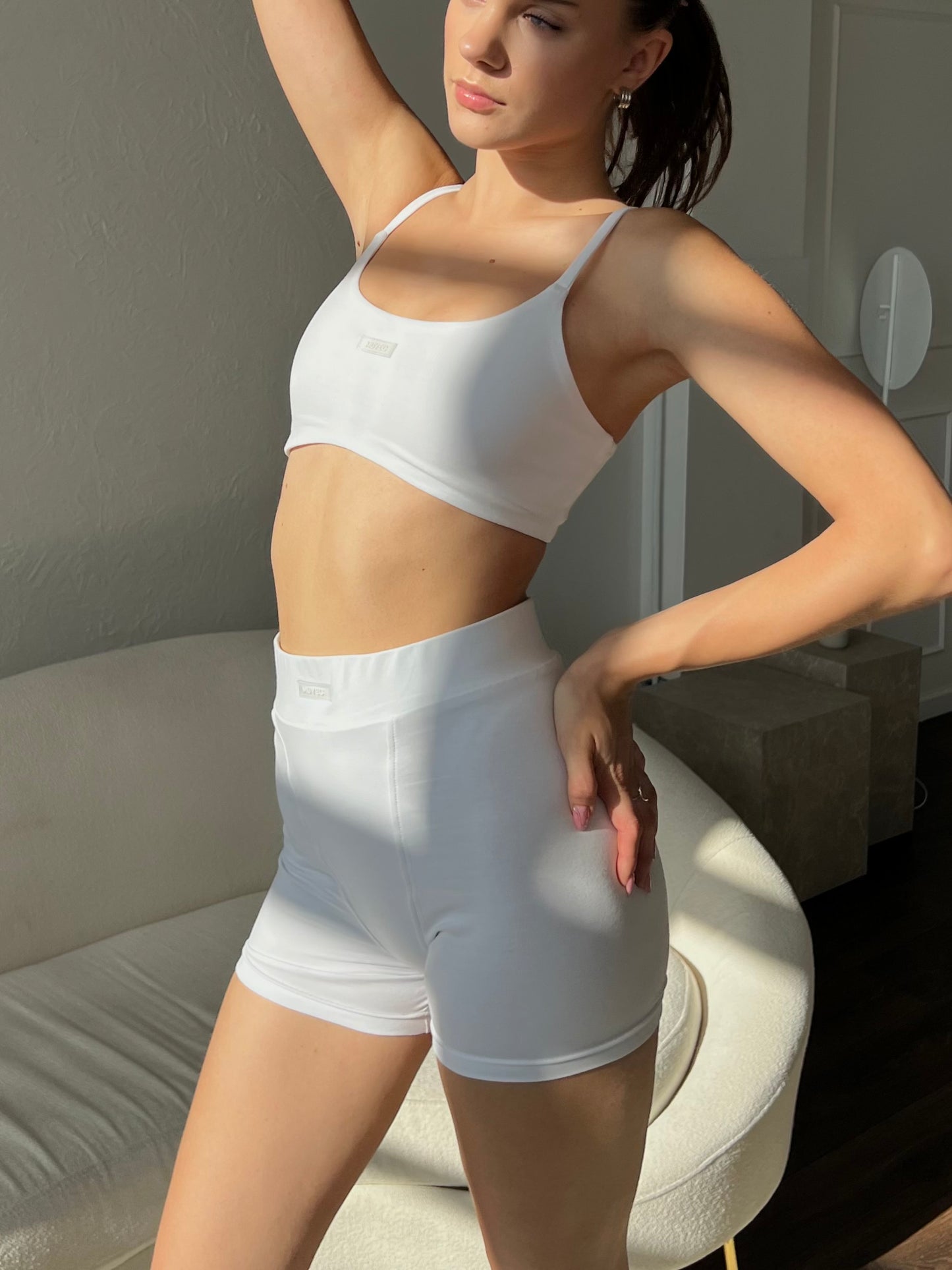WHITE UNDIES BRA