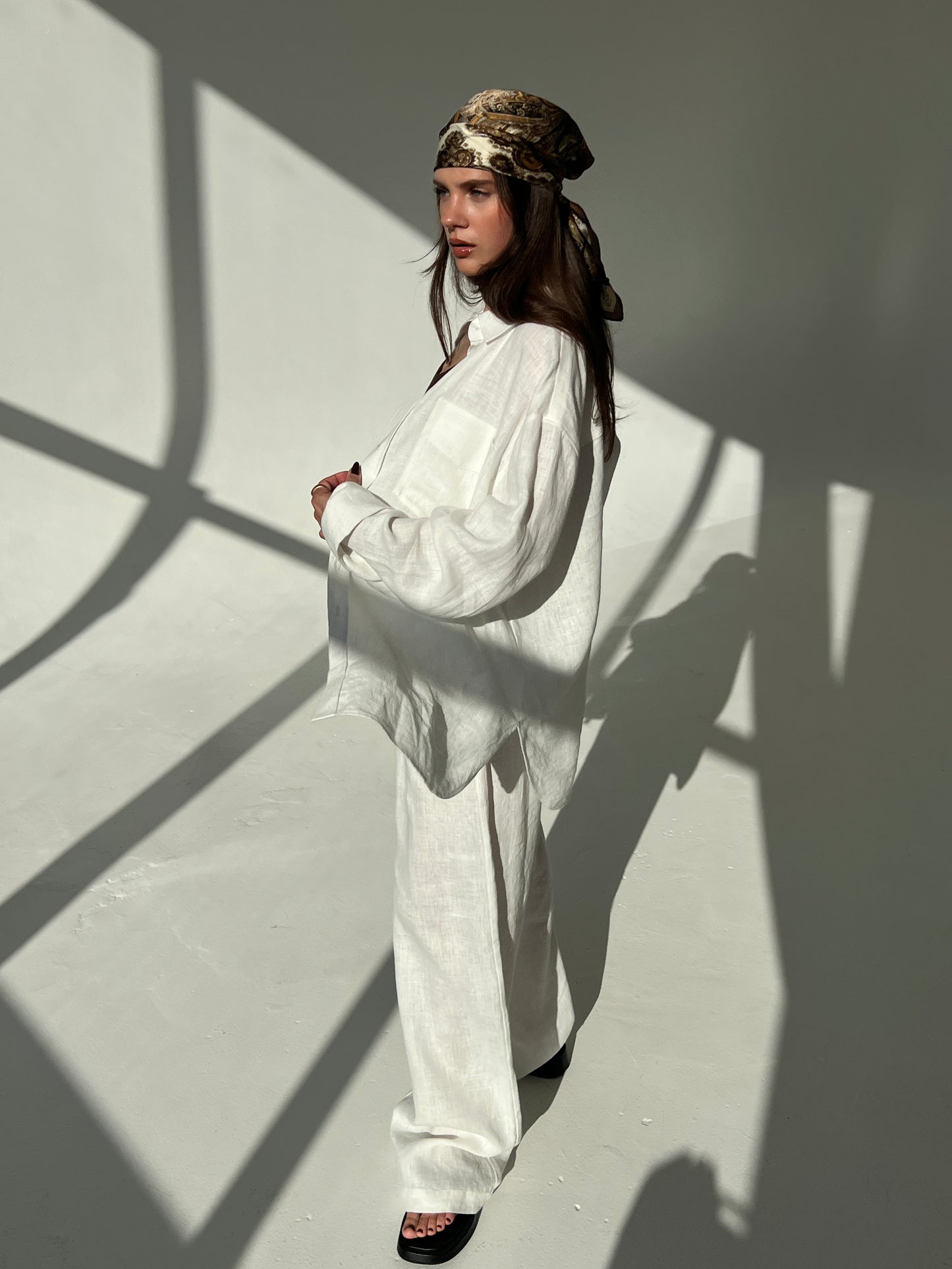 LINEN SHIRT IN SOFT WHITE