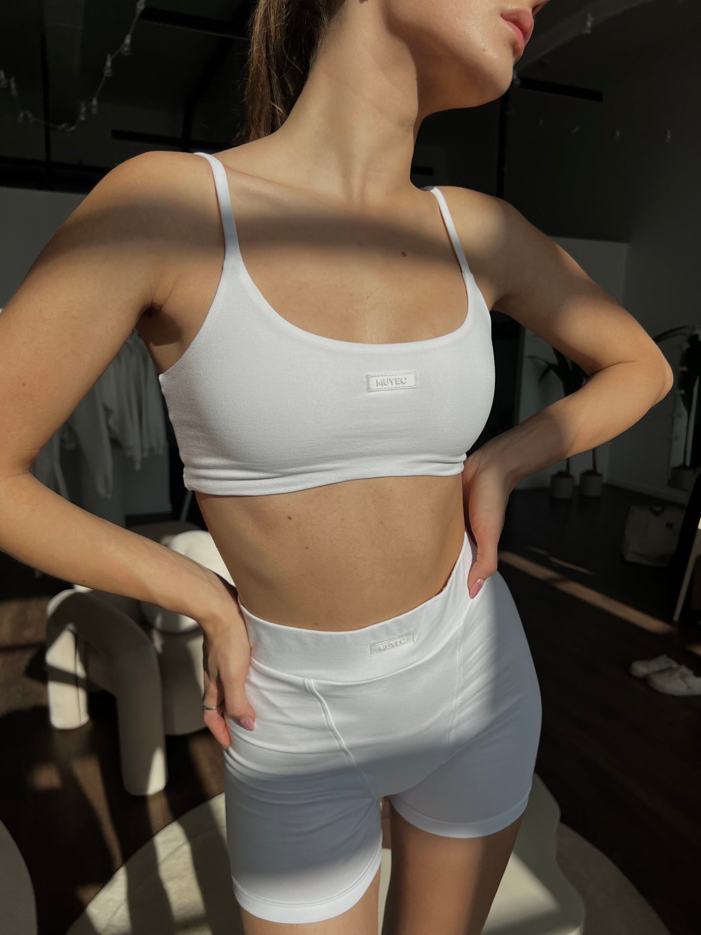 WHITE UNDIES BRA