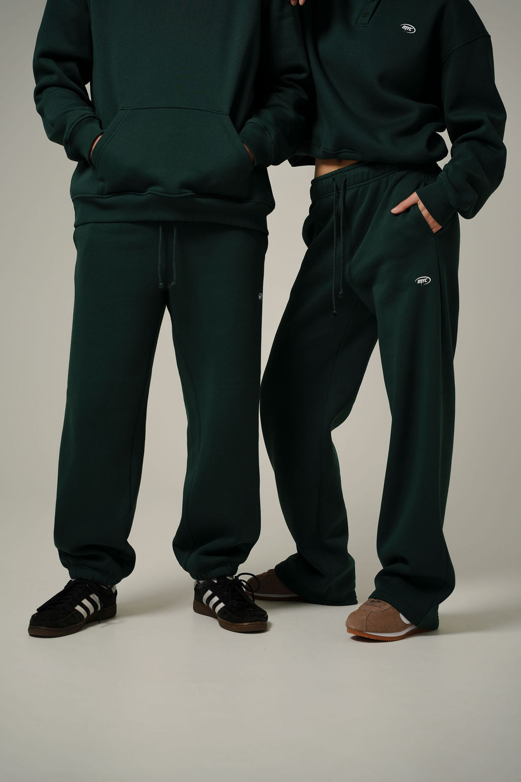 FOREST GREEN MEN JOGGERS