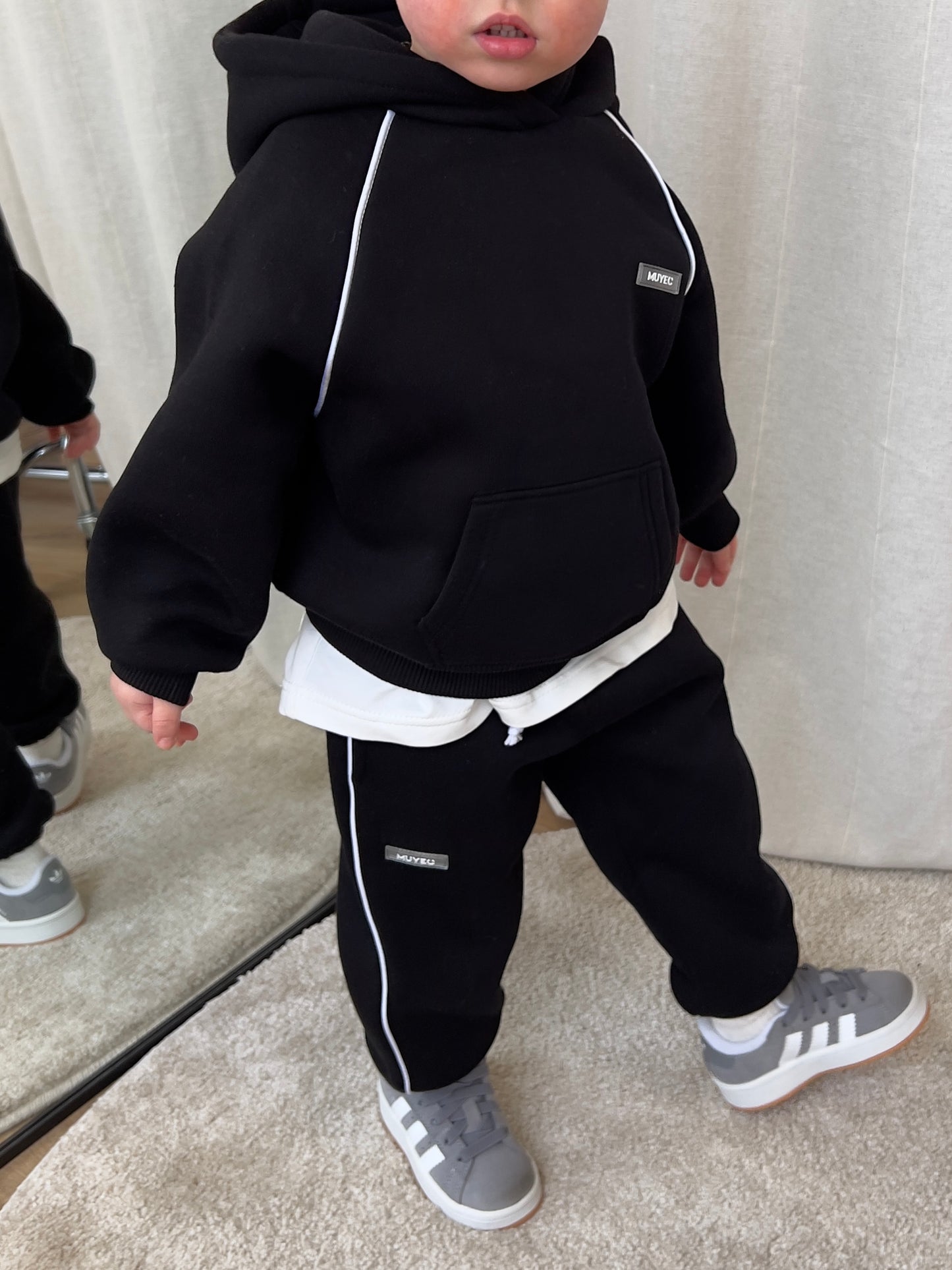 BLACK KIDS TRACKSUIT "STRIPE"