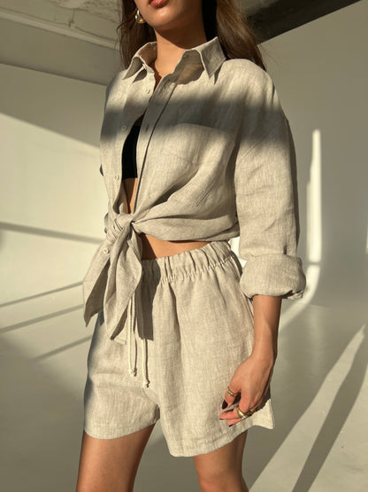 LINEN SHORTS IN NATURAL