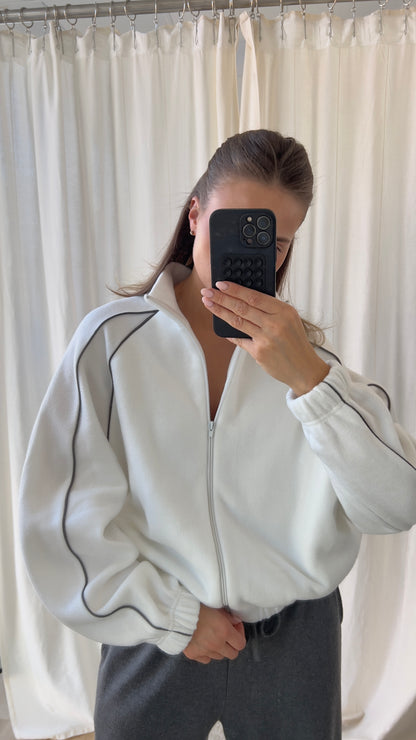 DOUBLE FLEECE JACKET | SOFT WHITE
