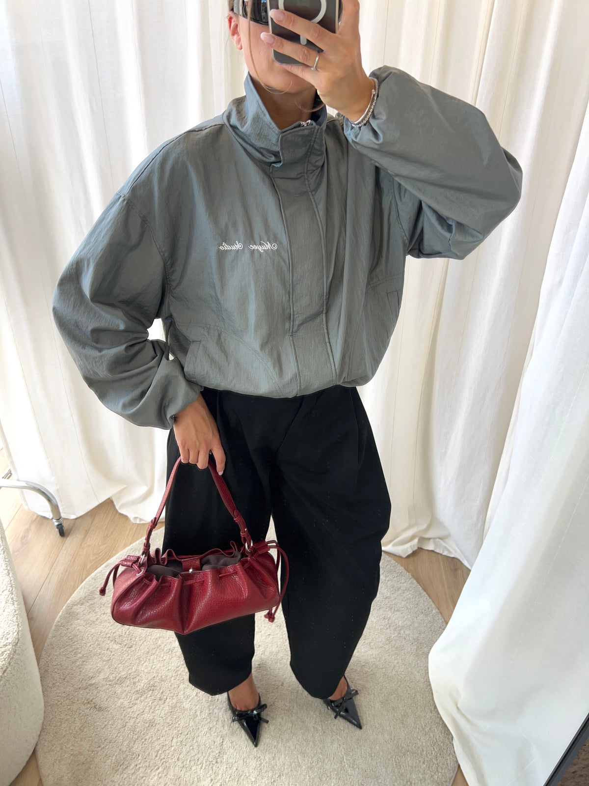 FUNNEL NECK WINDBREAKER - MINERAL GREY