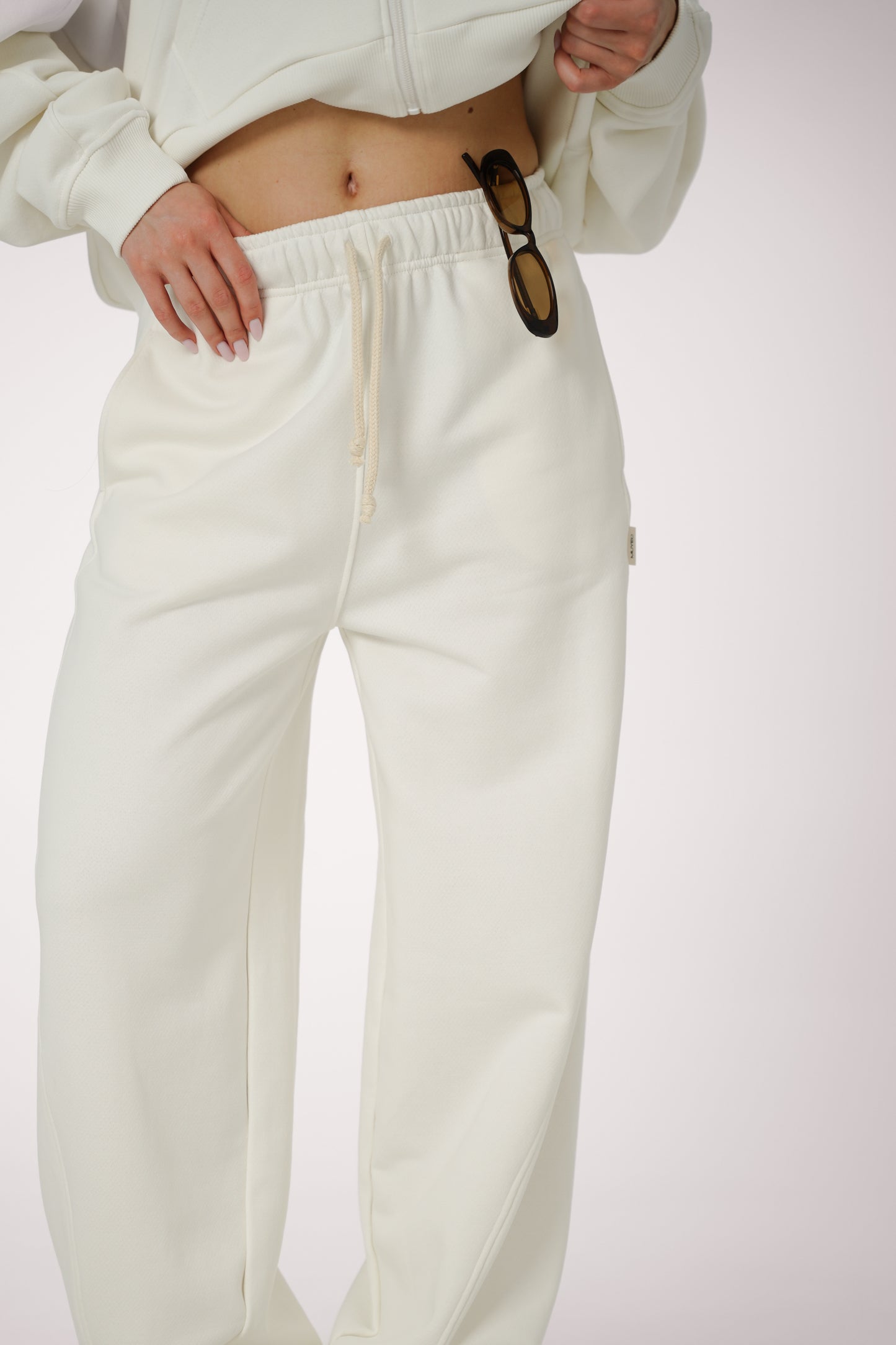 BANANA LEG - CREAM