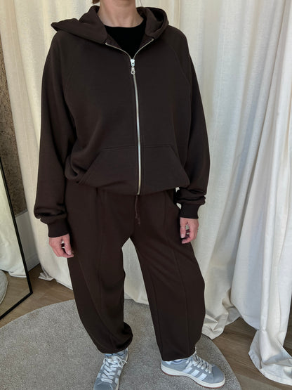 HEM JOGGERS IN BLACK COFFEE