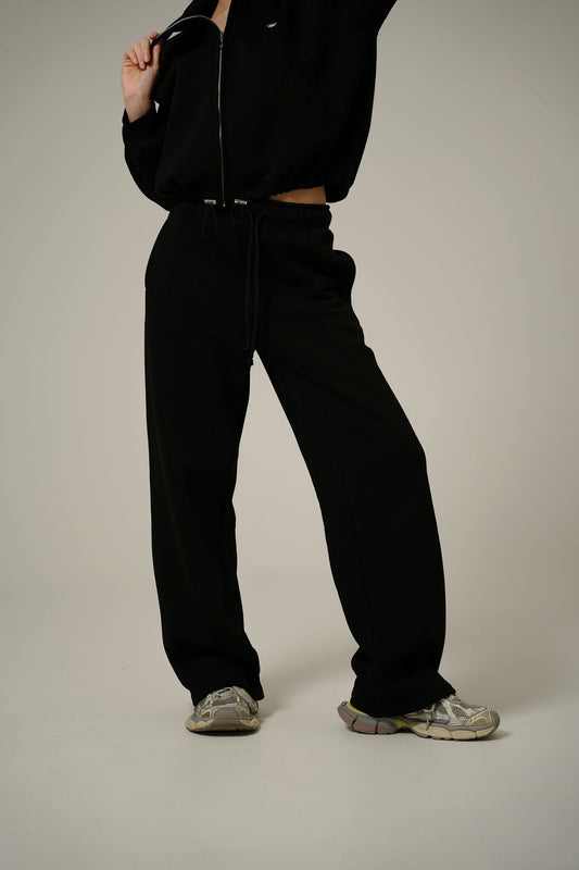 BLACK STRAIGHT PANTS