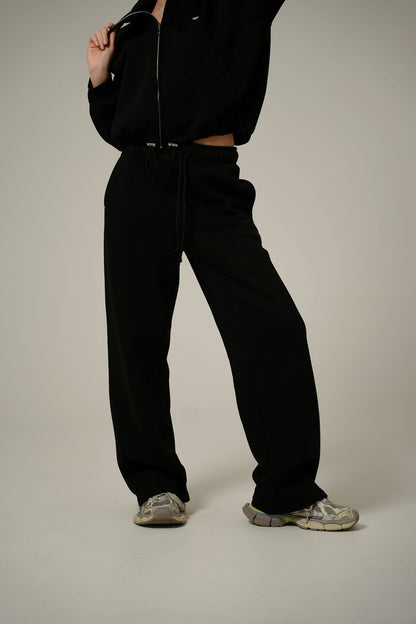 BLACK STRAIGHT PANTS