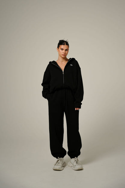 BLACK ZIP HOODIE