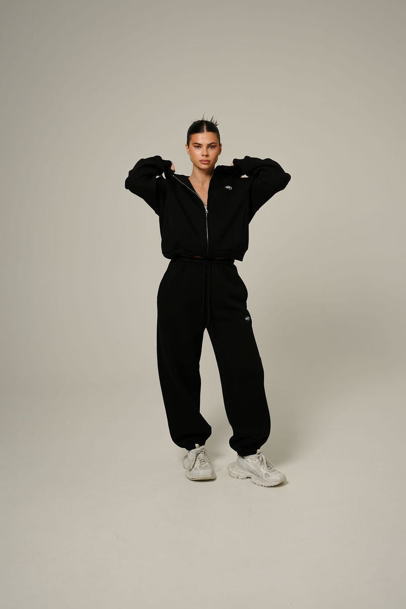 BLACK OVERSIZE JOGGERS