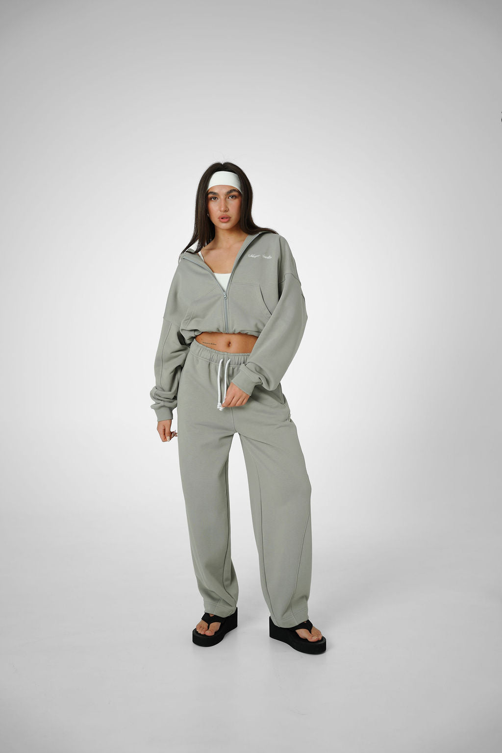 BANANA LEG - OLIVE GREY