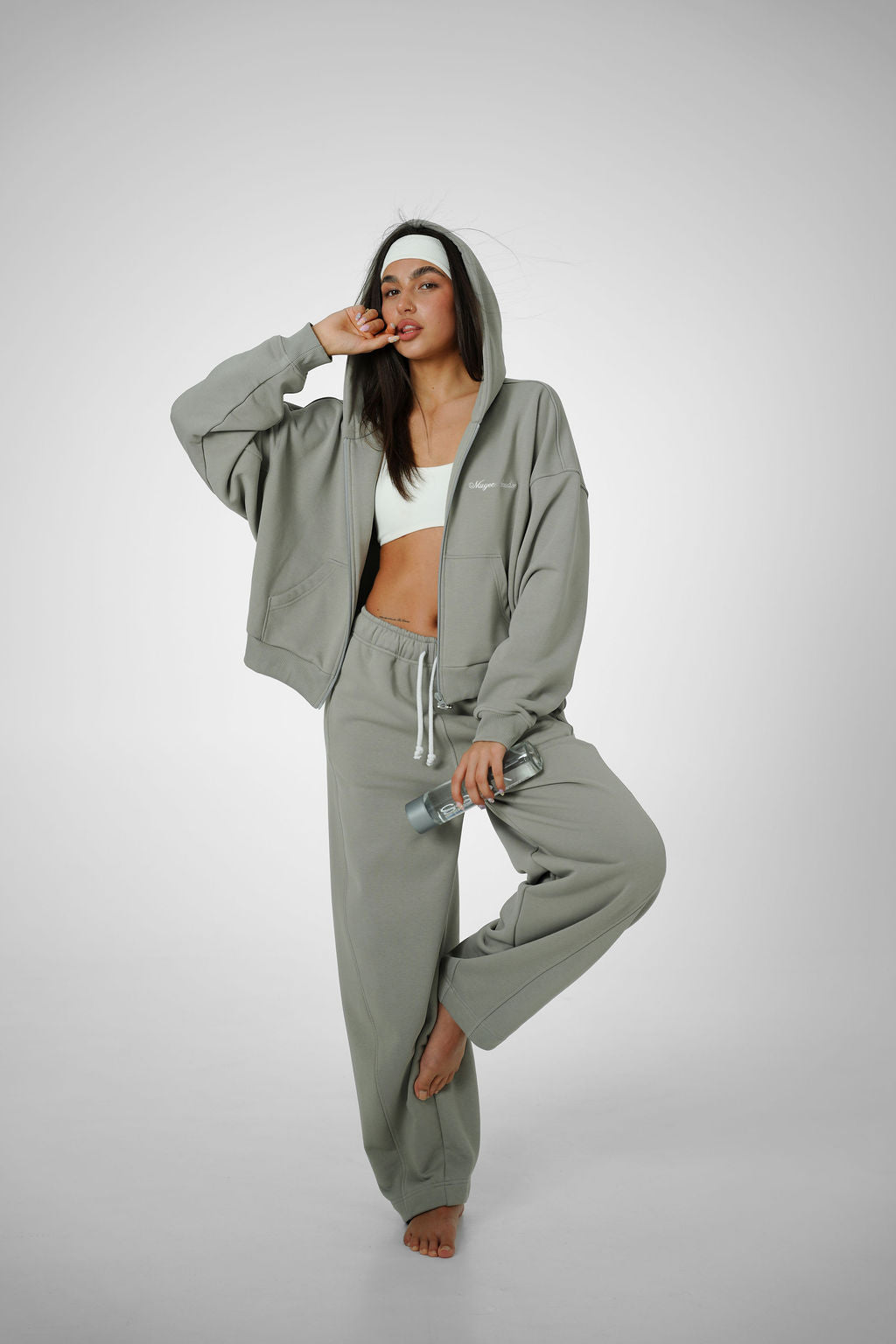 BANANA LEG - OLIVE GREY
