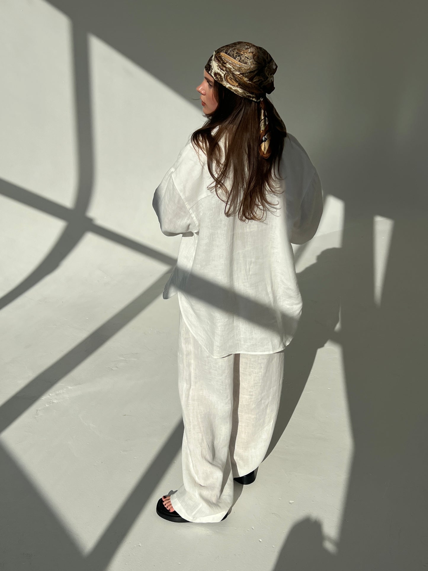 LINEN SHIRT IN SOFT WHITE