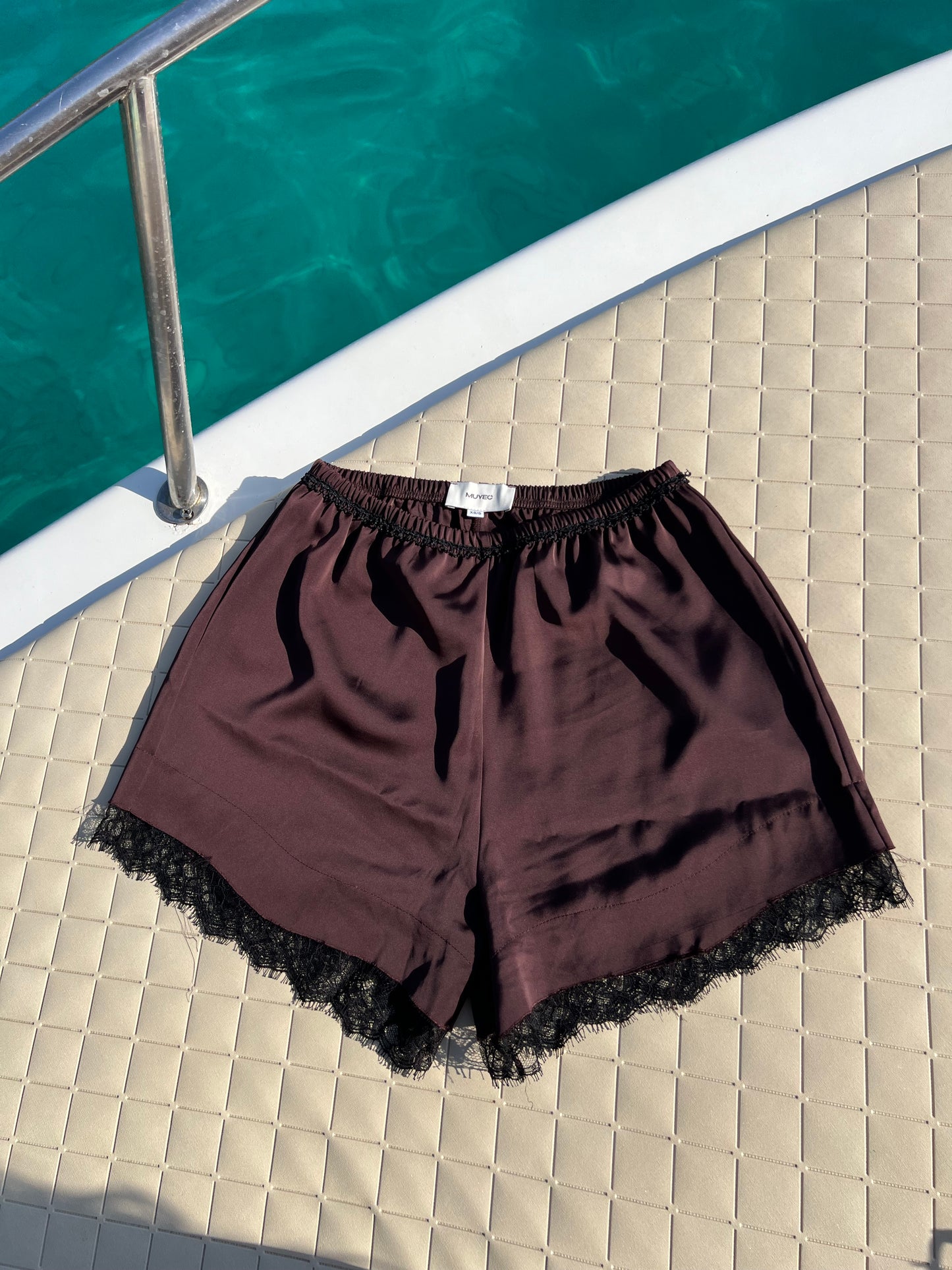 SATIN LACE SHORTS - ESPRESSO